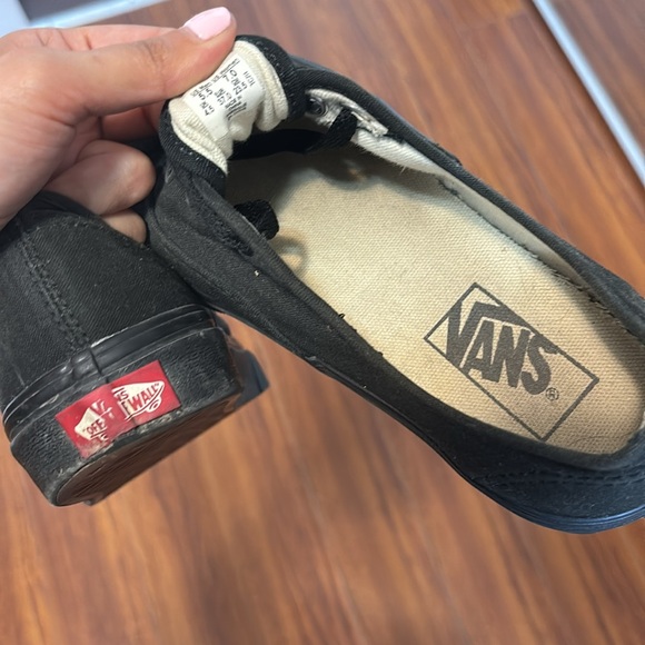 Black Vans - Picture 3 of 3